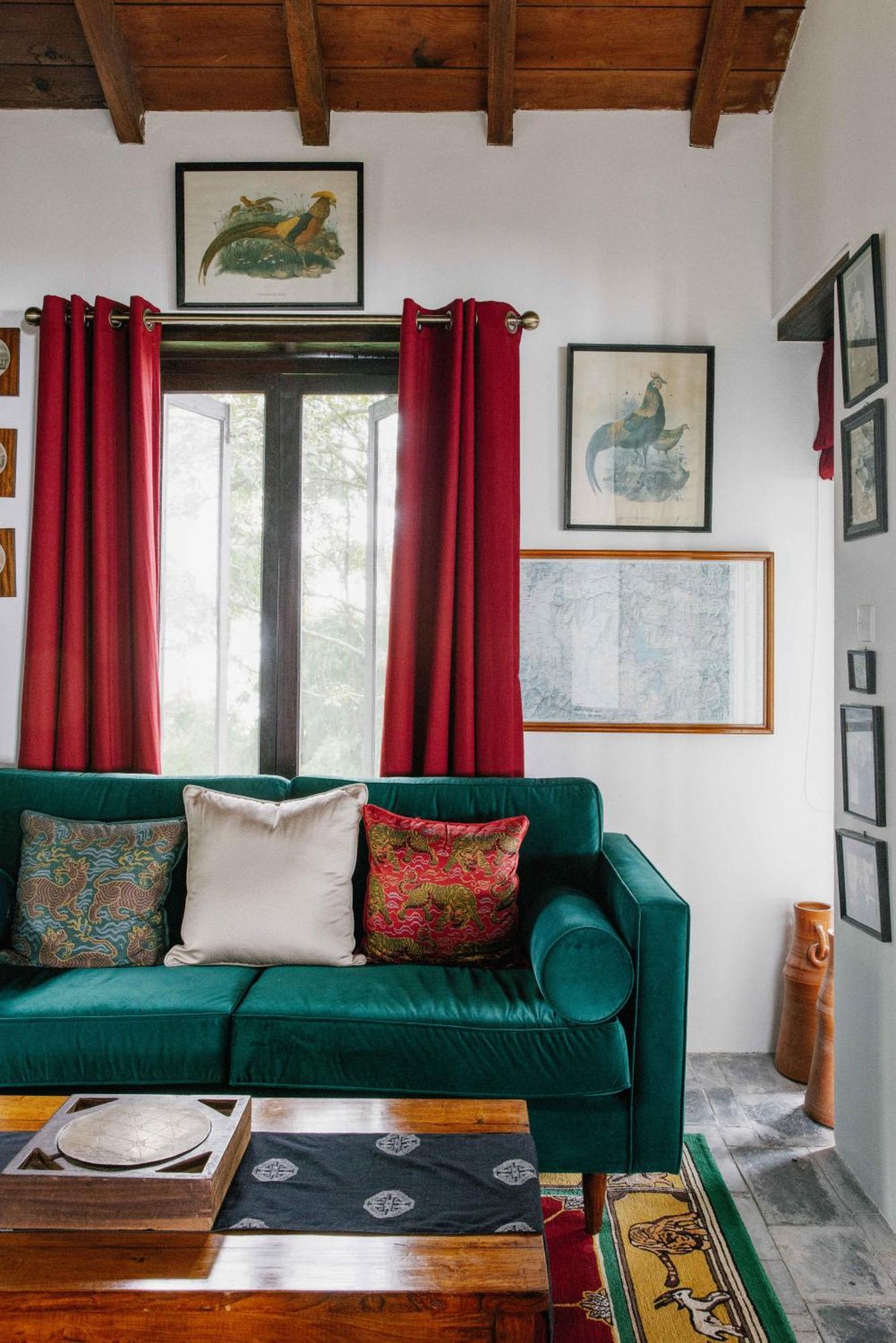 Tiger Mountain Pokhara Lodge Екстериор снимка