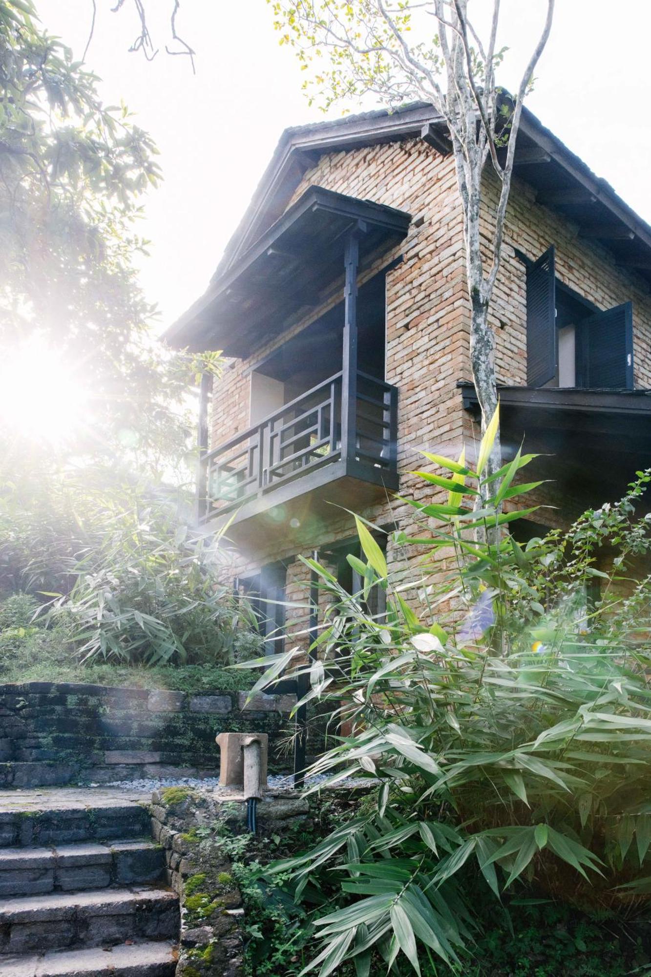 Tiger Mountain Pokhara Lodge Екстериор снимка
