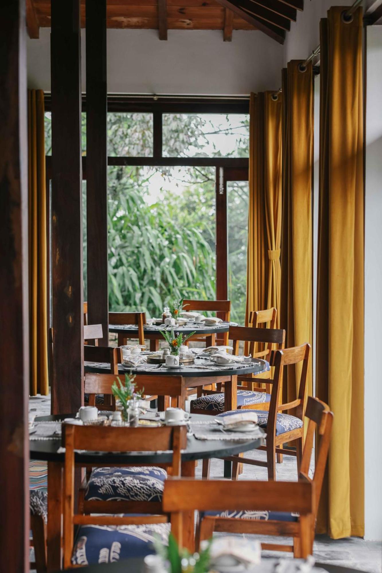 Tiger Mountain Pokhara Lodge Екстериор снимка